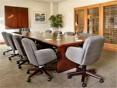 Wingate By Wyndham Oklahoma City Airport Facilities photo